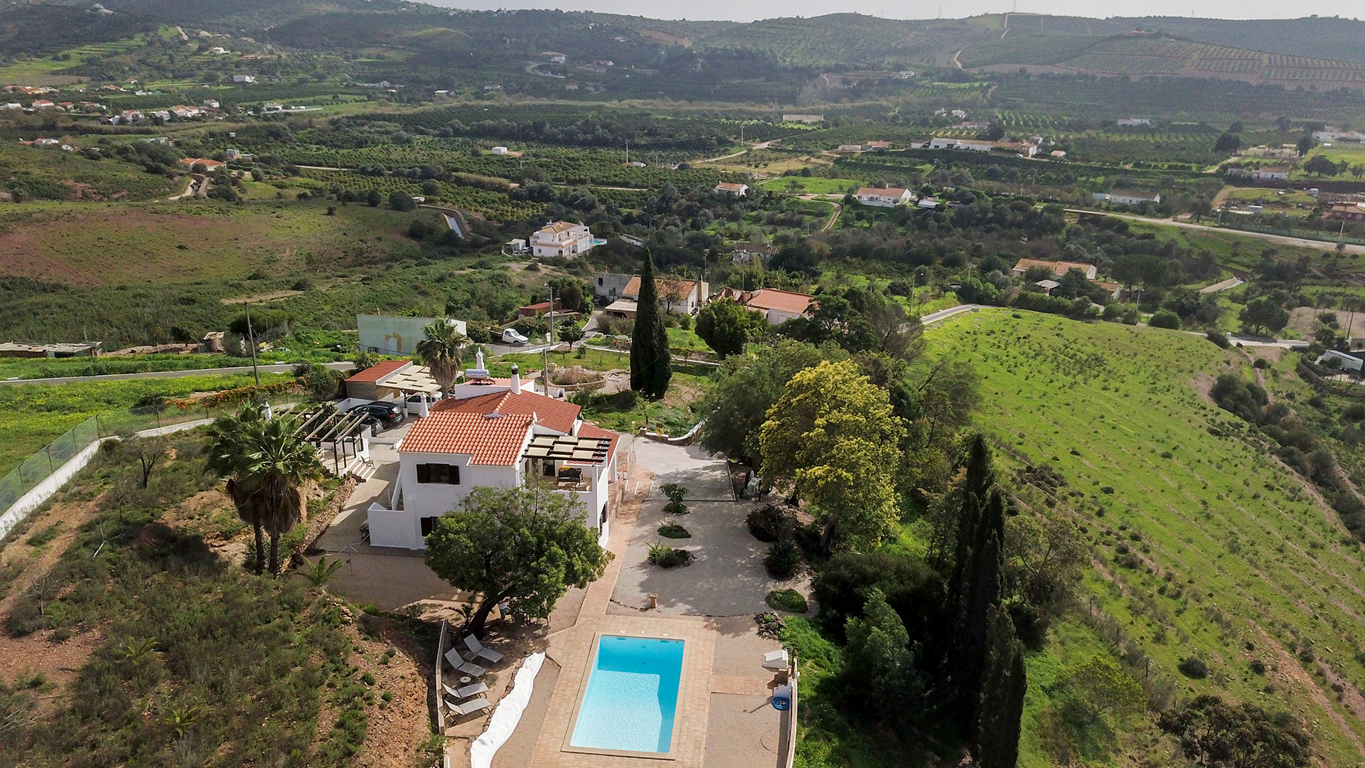 Beautiful Country Villa with Private Pool, 2.3ha Plot and Panoramic Views near Silves | LG2220 