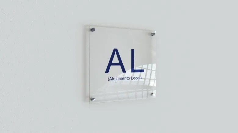 AL